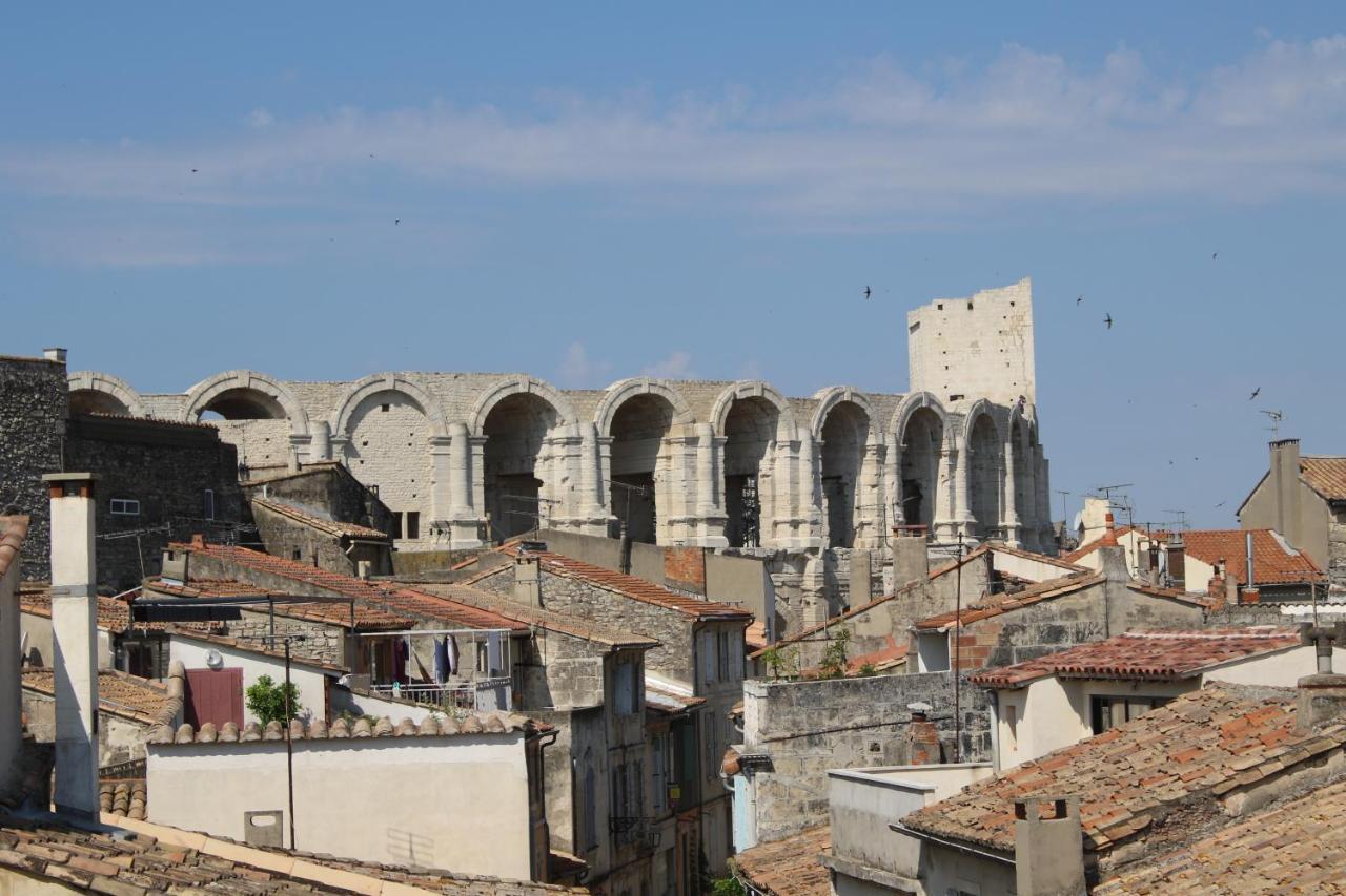 Ferienwohnung Aux Pieds Des Arenes Arles Exterior foto