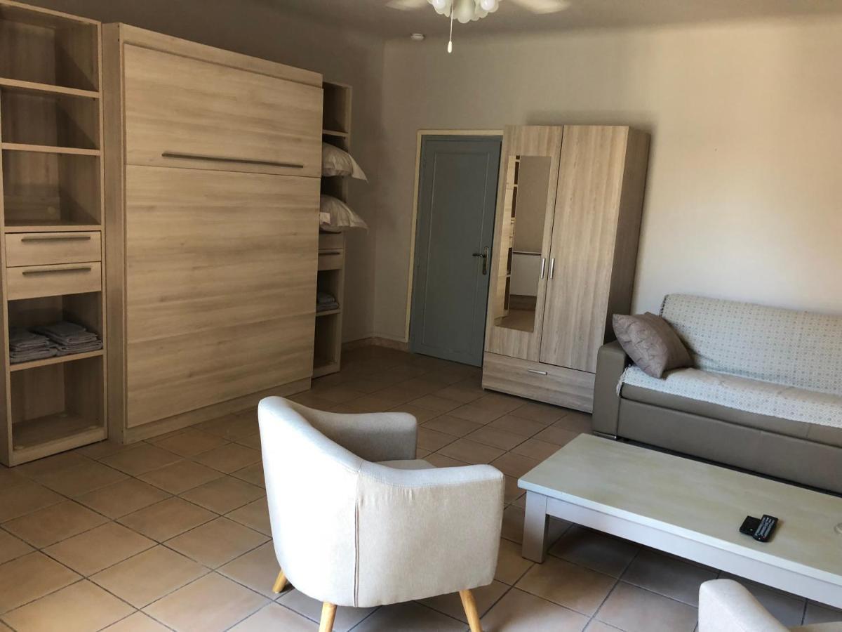 Ferienwohnung Aux Pieds Des Arenes Arles Exterior foto