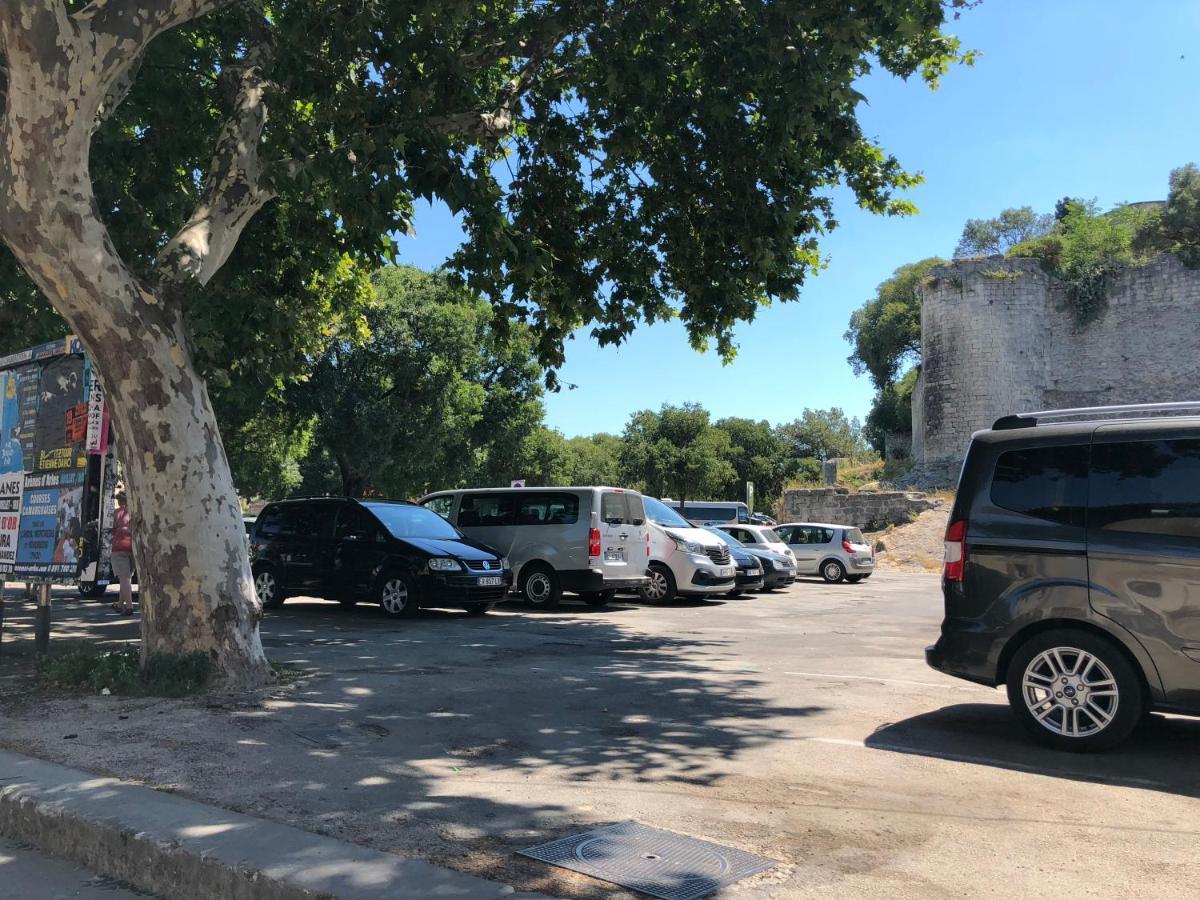Ferienwohnung Aux Pieds Des Arenes Arles Exterior foto